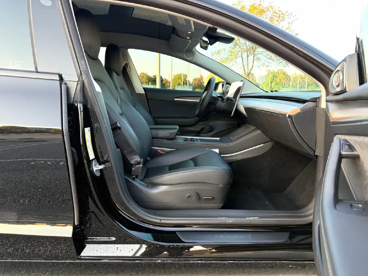 2021 Tesla Model 3 BEV 55KWH,autocango,china used car exporter,china ev exporter,chinese used car exporter,chinese used ev exporter