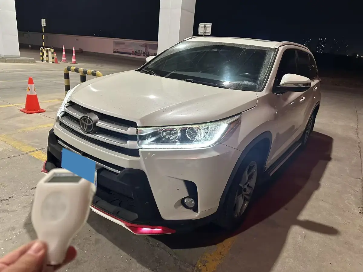 2018 Toyota Highlander 2.0T 220HP L4 6AT