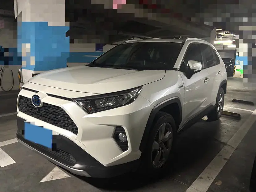 2020 TOYOTA RAV4 view 1
