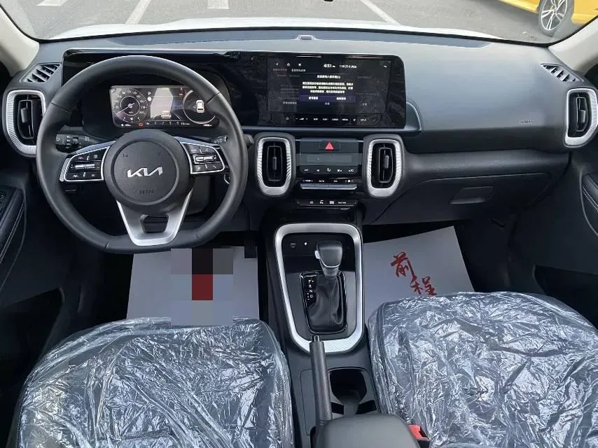 2024 Kia Sonet 1.5L 115HP L4 CVT,autocango,china used car exporter,china ev exporter,chinese used car exporter,chinese used ev exporter