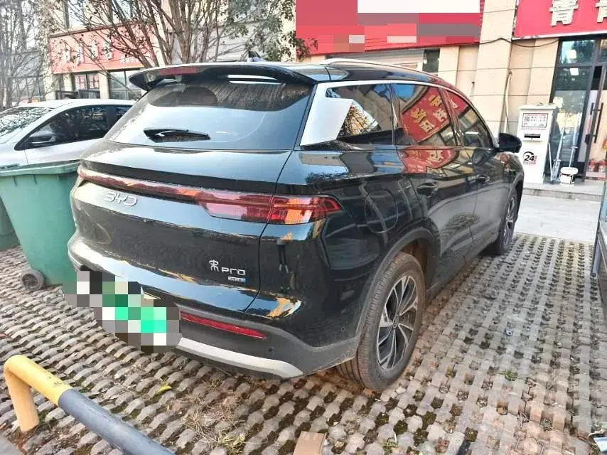 2024 BYD SONG thumbnail 3