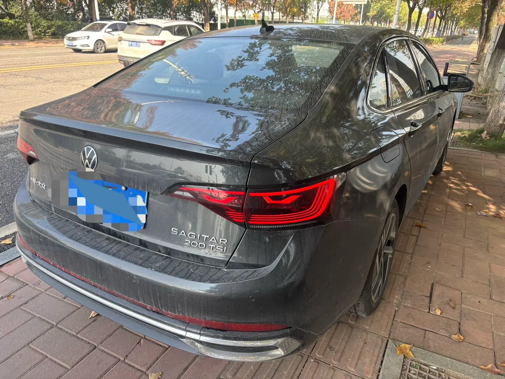 2023 VOLKSWAGEN SAGITAR thumbnail 2