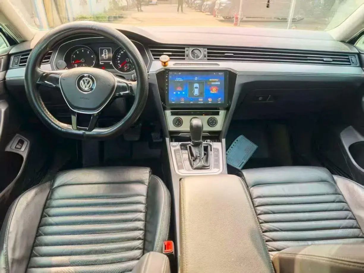 2018 VOLKSWAGEN MAGOTAN thumbnail 4