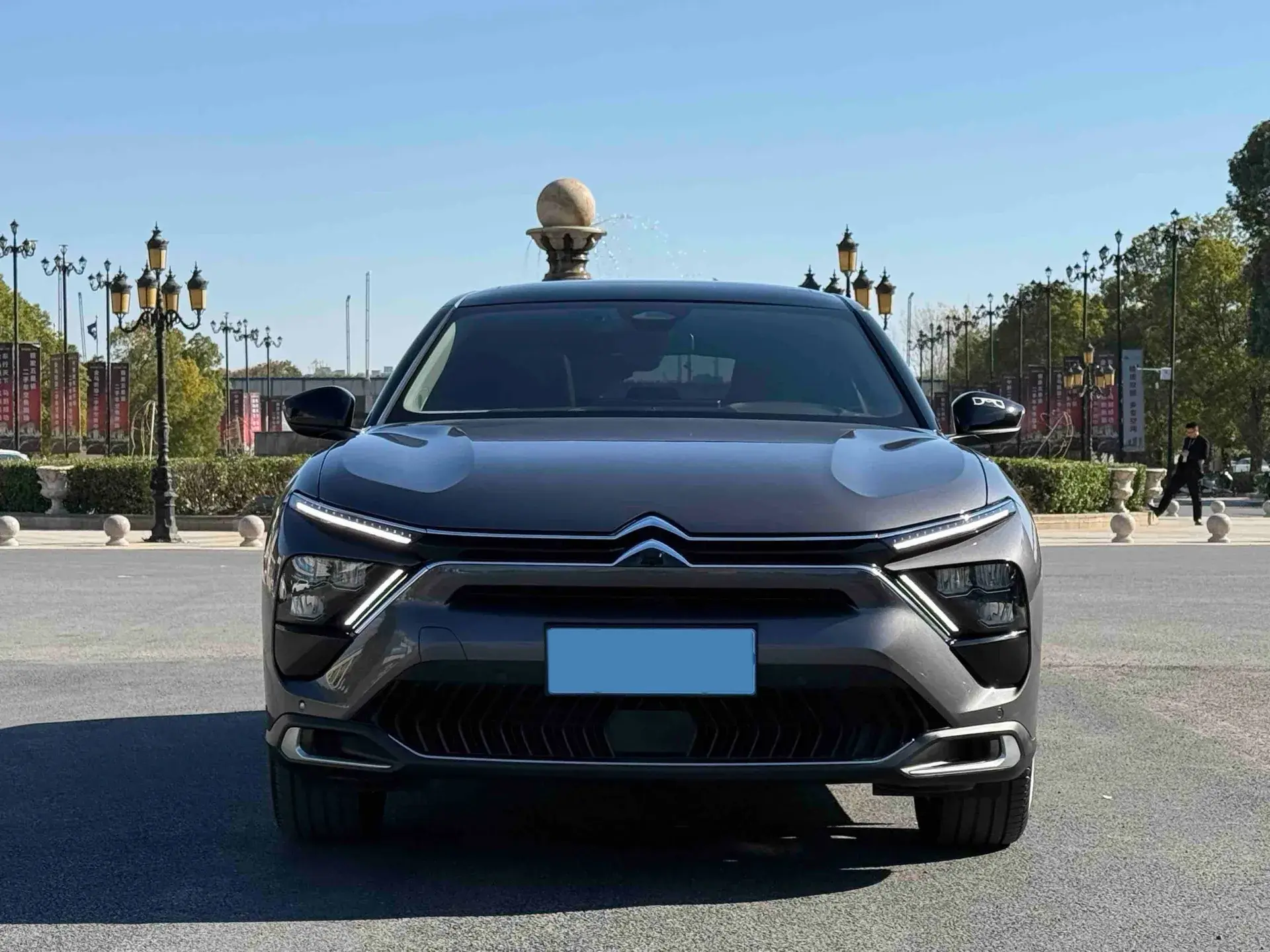 2023 CITROEN C5 thumbnail 2