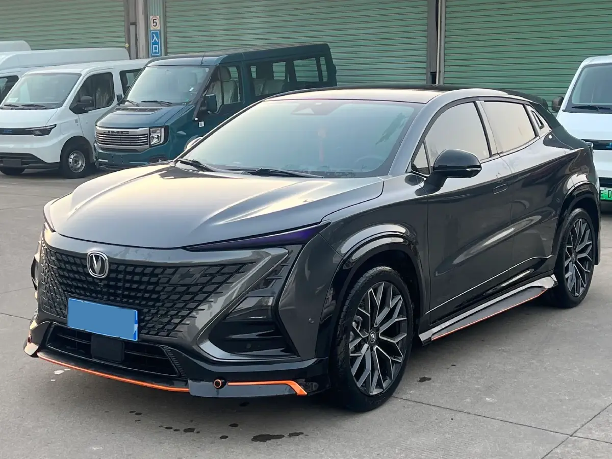 2022 ChangAn UNI-T 1.5T 188HP L4 7DCT