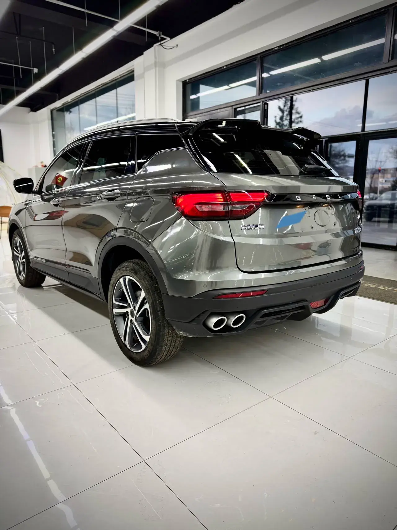 2021 GEELY COOLRAY thumbnail 4