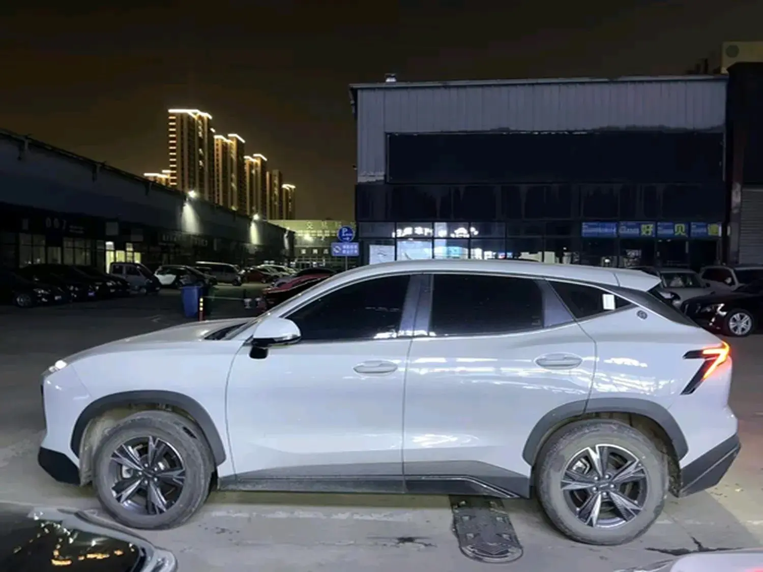 2023 JETOUR DASHING thumbnail 3