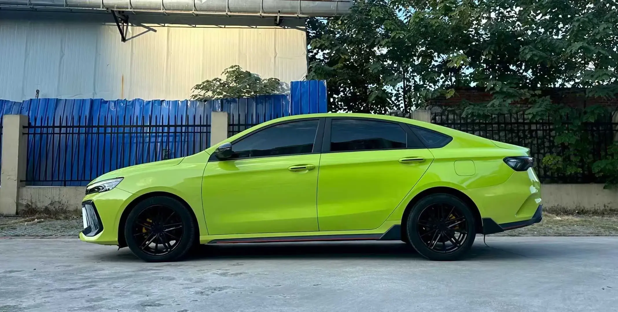 2022 GEELY BINRAY thumbnail 4