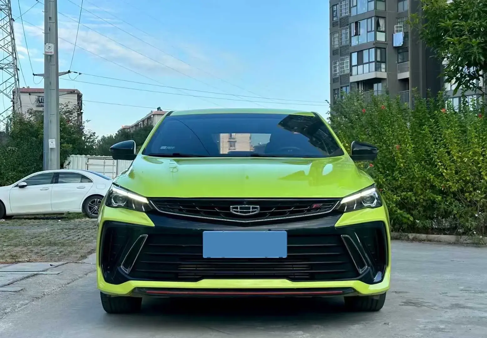 2022 GEELY BINRAY thumbnail 2