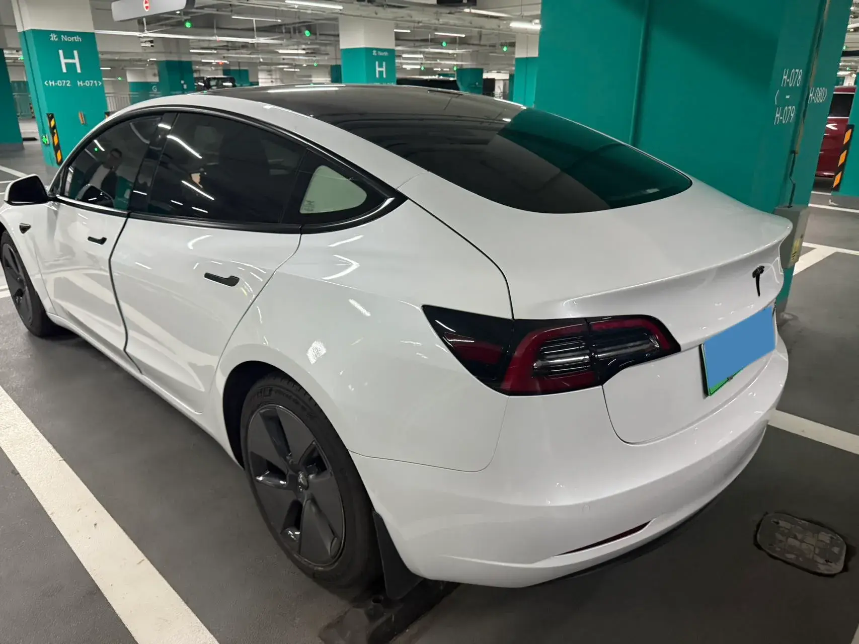 2022 TESLA MODEL thumbnail 3