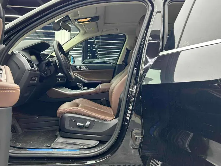 2021 BMW X5 2.0T 265HP L4 8AT,autocango,china used car exporter,china ev exporter,chinese used car exporter,chinese used ev exporter