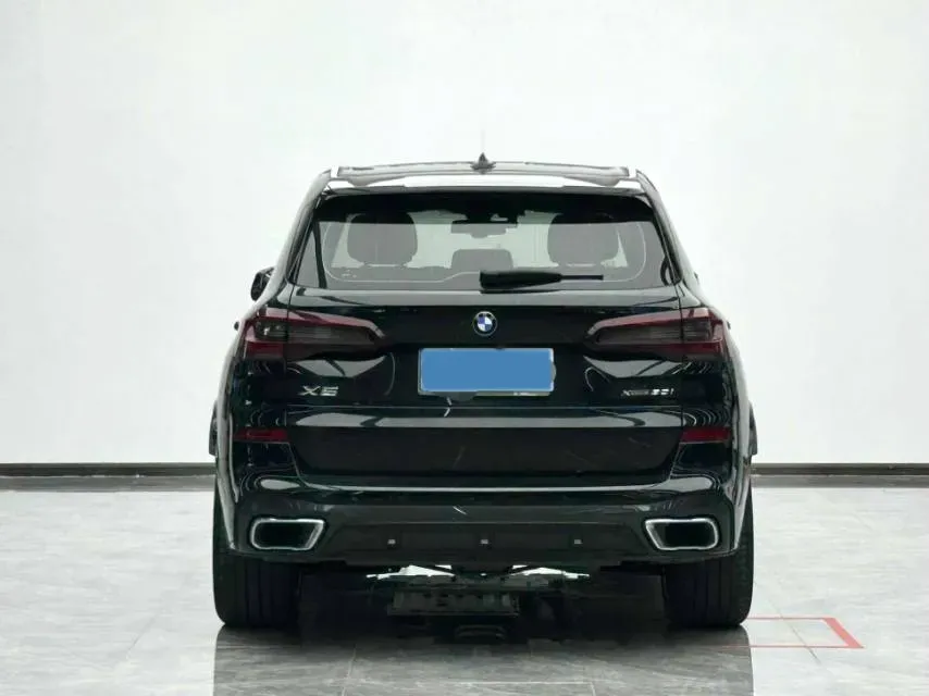 2021 BMW X5 2.0T 265HP L4 8AT,autocango,china used car exporter,china ev exporter,chinese used car exporter,chinese used ev exporter
