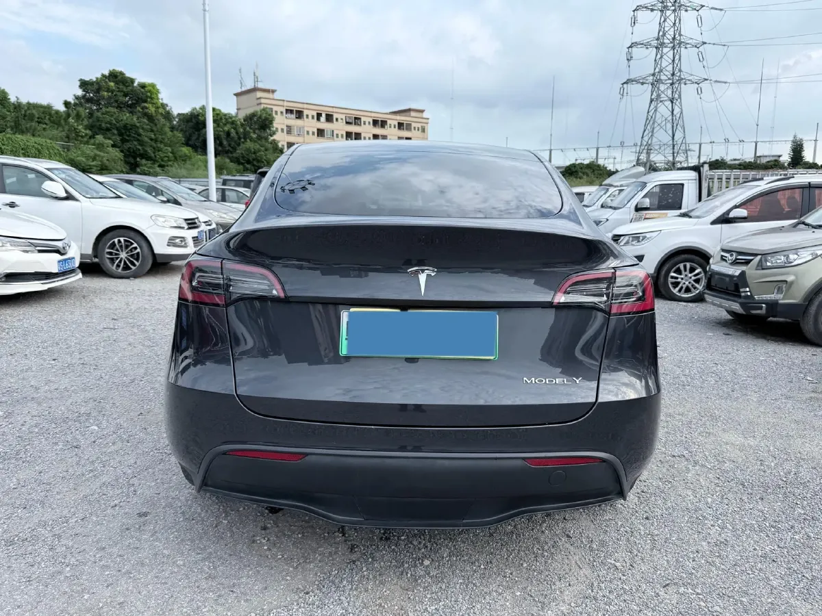 2024 Tesla Model Y BEV 60KWH,autocango,china used car exporter,china ev exporter,chinese used car exporter,chinese used ev exporter