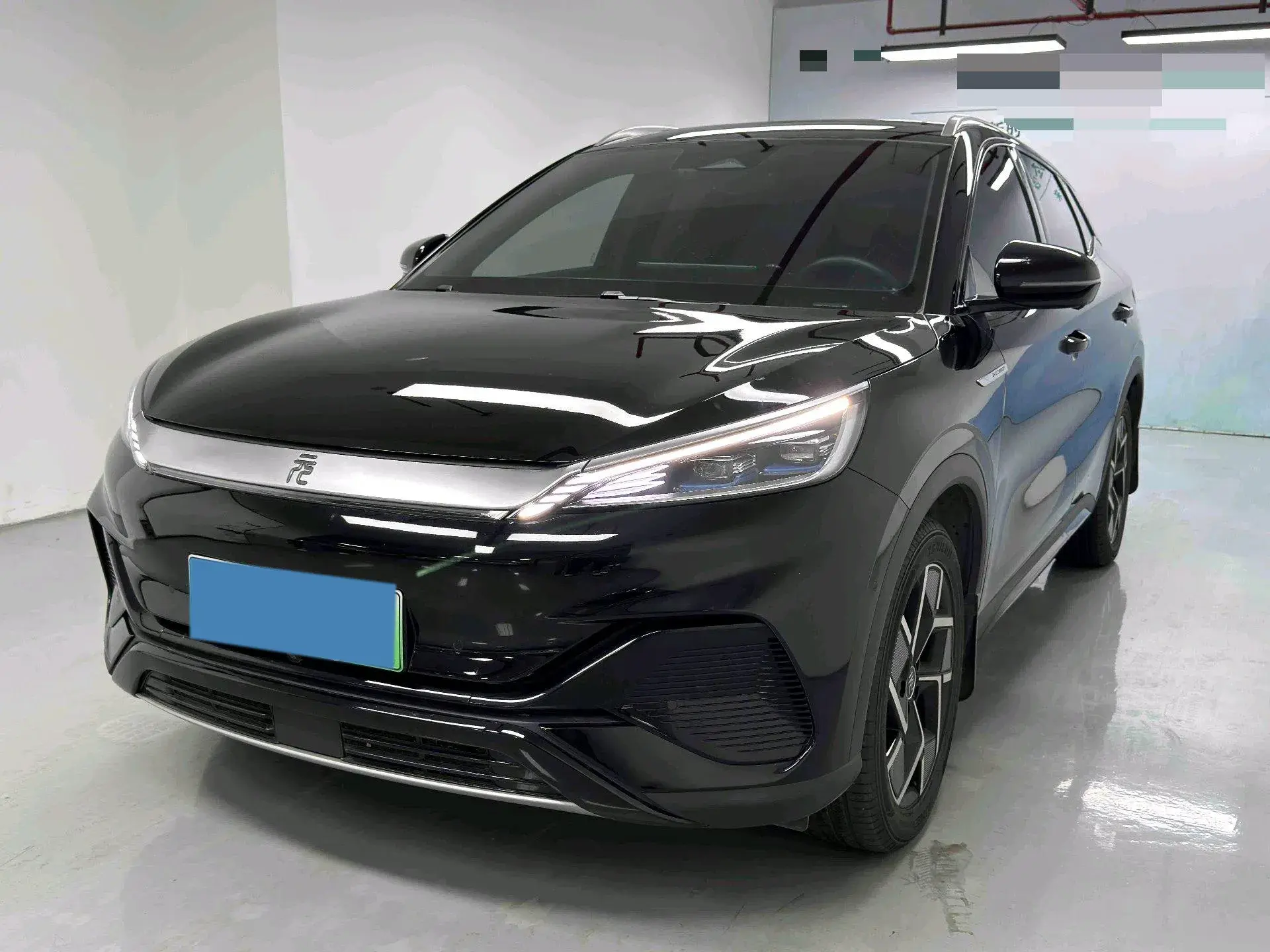 2023 BYD YUAN view 1