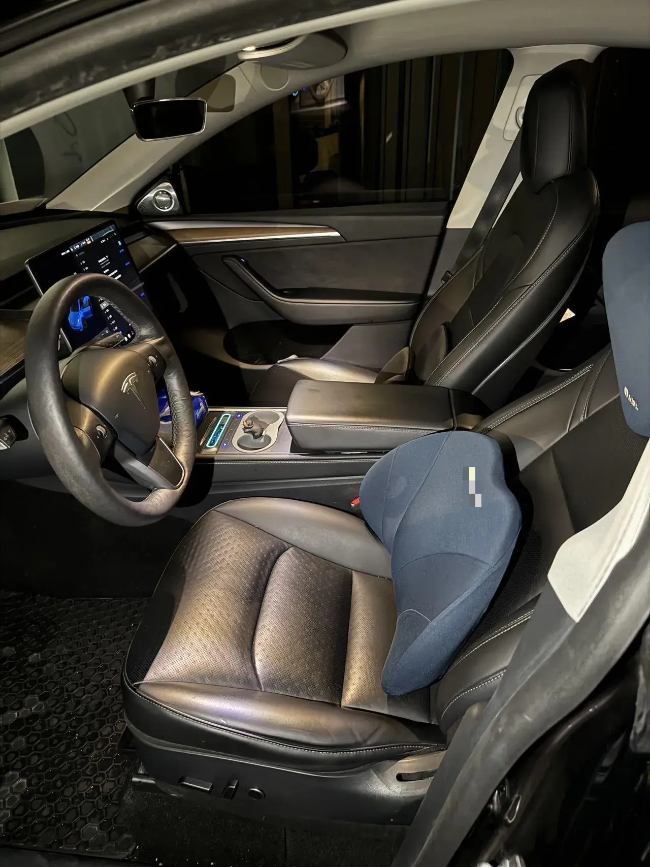 2021 TESLA MODEL thumbnail 4