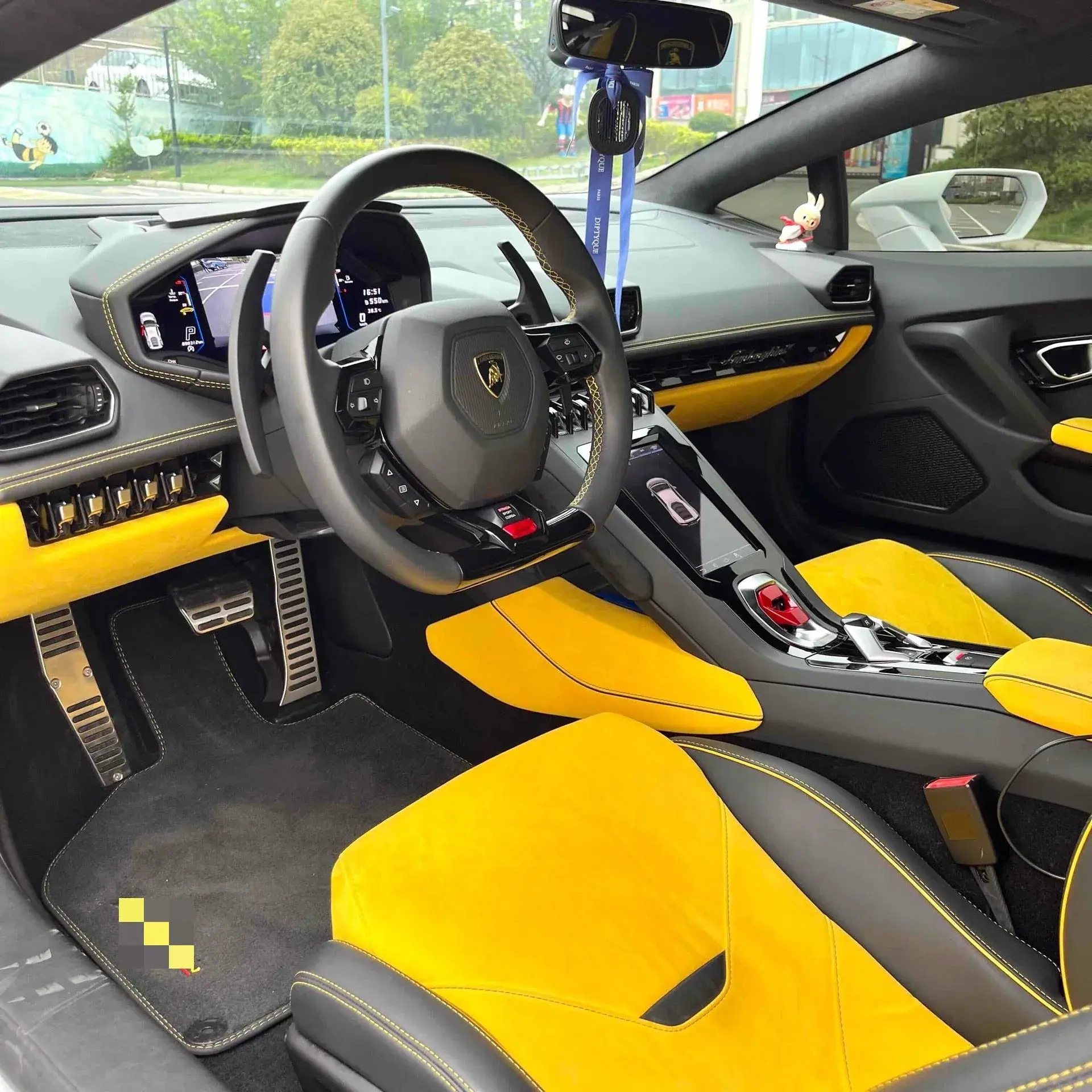 2020 LAMBORGHINI HURACÁN thumbnail 3