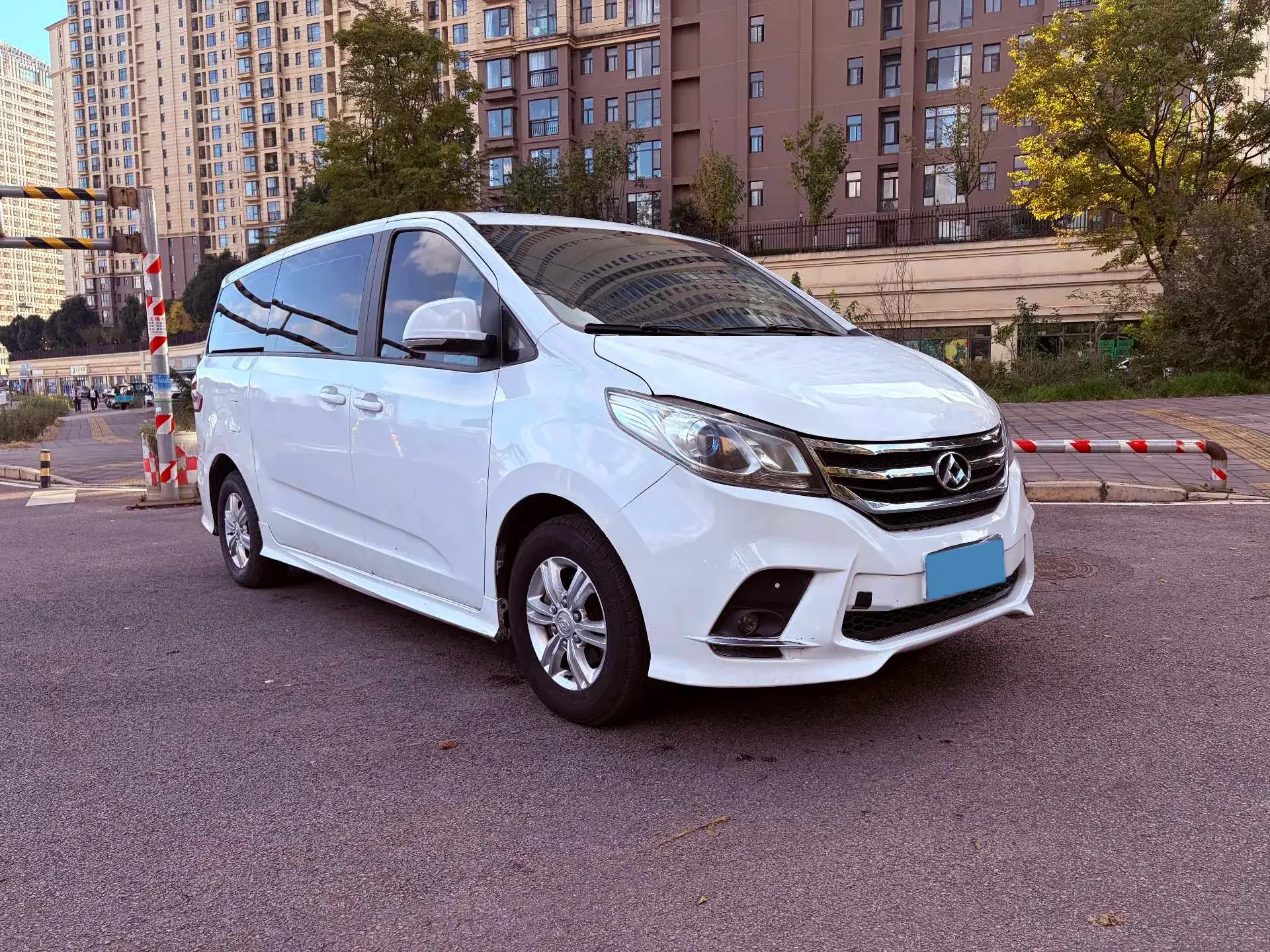 2019 MAXUS G10 thumbnail 3