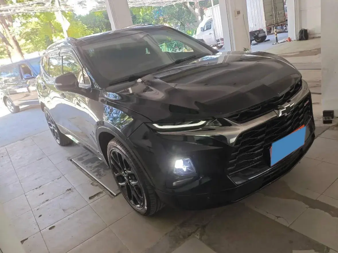 2020 CHEVROLET BLAZER thumbnail 2