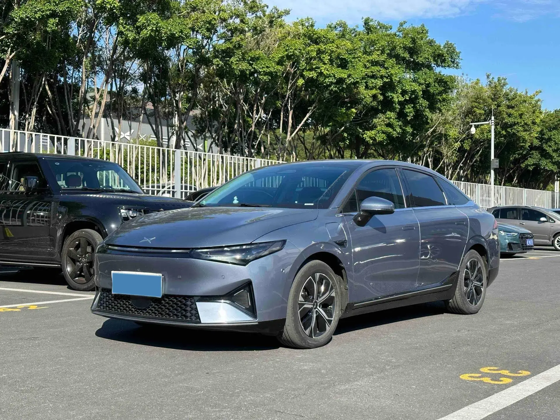 2021 XPENG P5 view 1