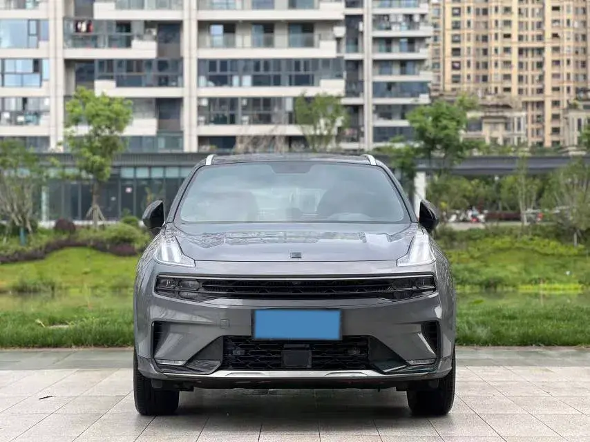 2020 LYNK&CO 06 thumbnail 2