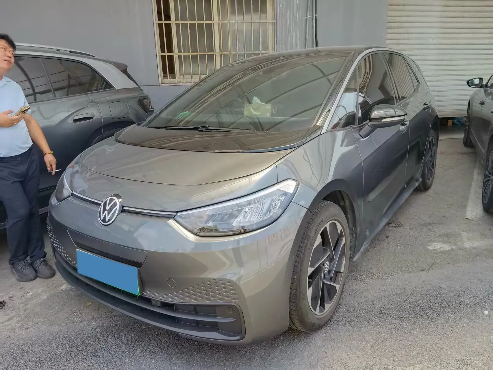 2023 VOLKSWAGEN ID.3 view 1