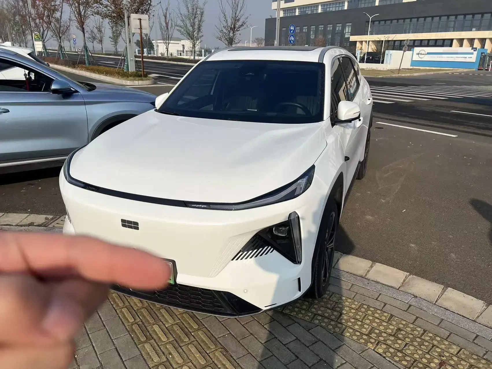 2023 GEELY GALAXY view 1