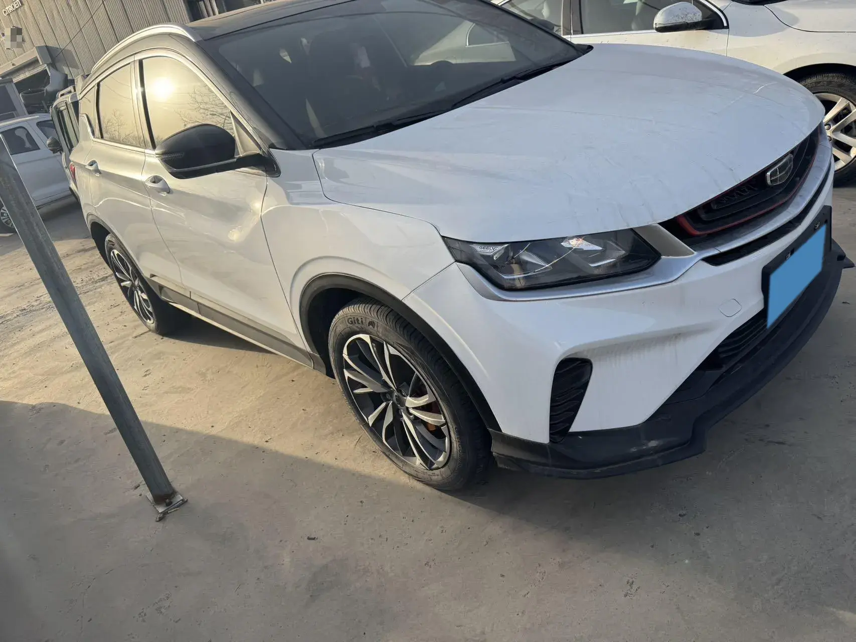 2020 GEELY COOLRAY thumbnail 3