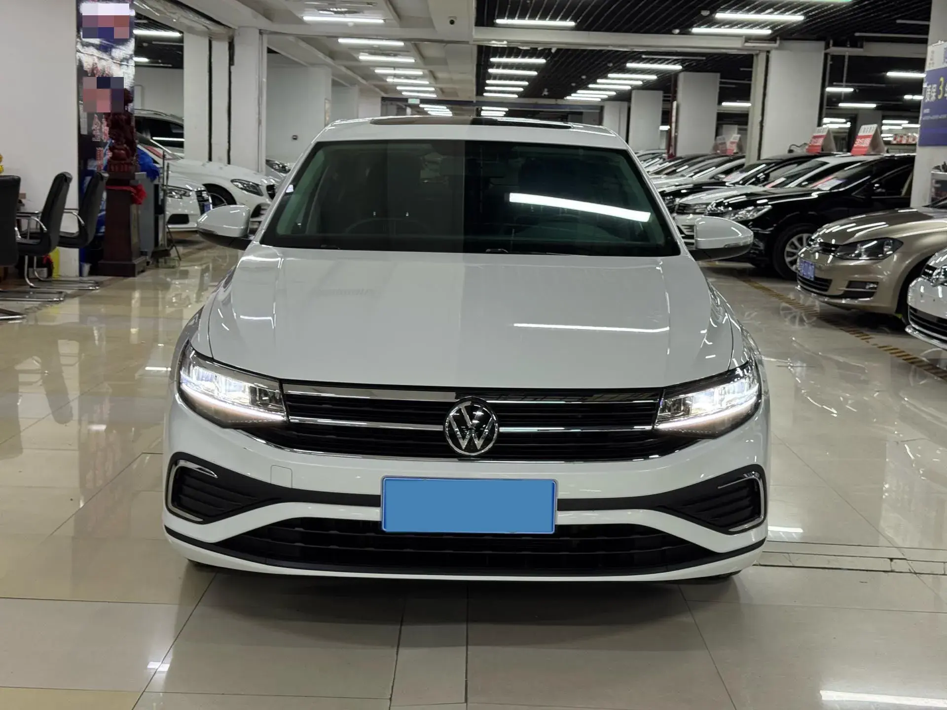 2023 VOLKSWAGEN BORA thumbnail 3