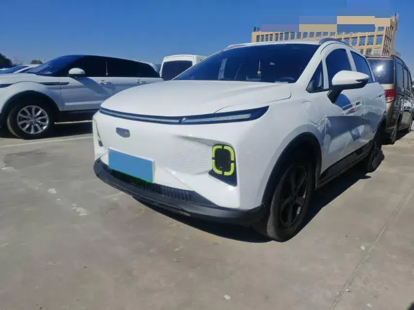 2022 GEOMETRY E view 1