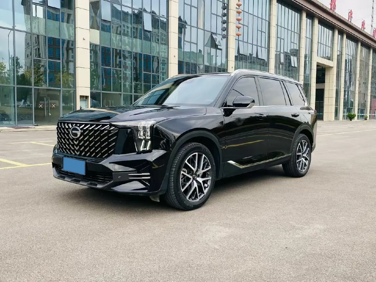 2022 GAC Trumpchi GS8 2.0T 252HP L4 8AT