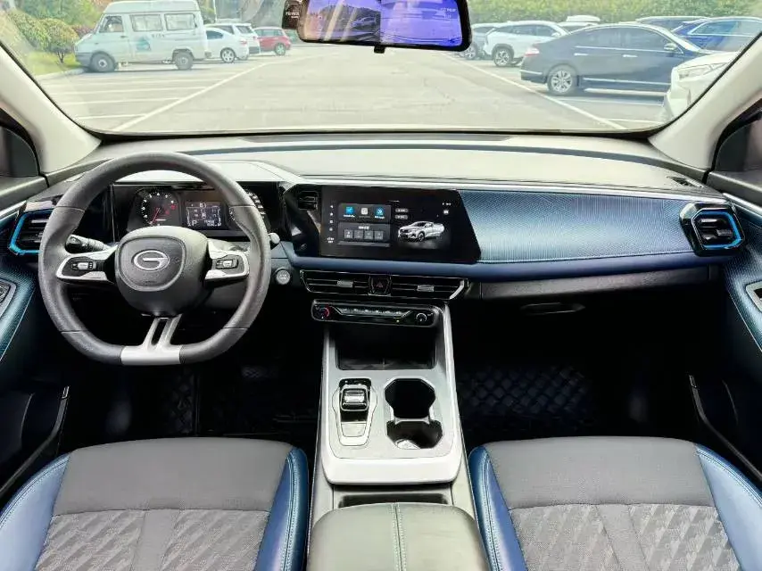 2023 GAC TRUMPCHI thumbnail 3