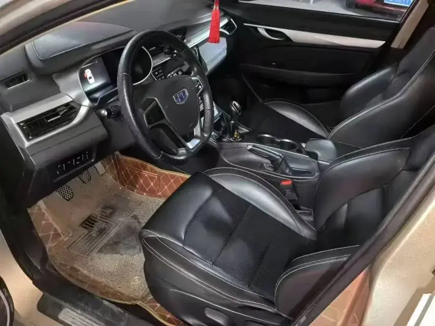 2020 GEELY EMGRAND thumbnail 4