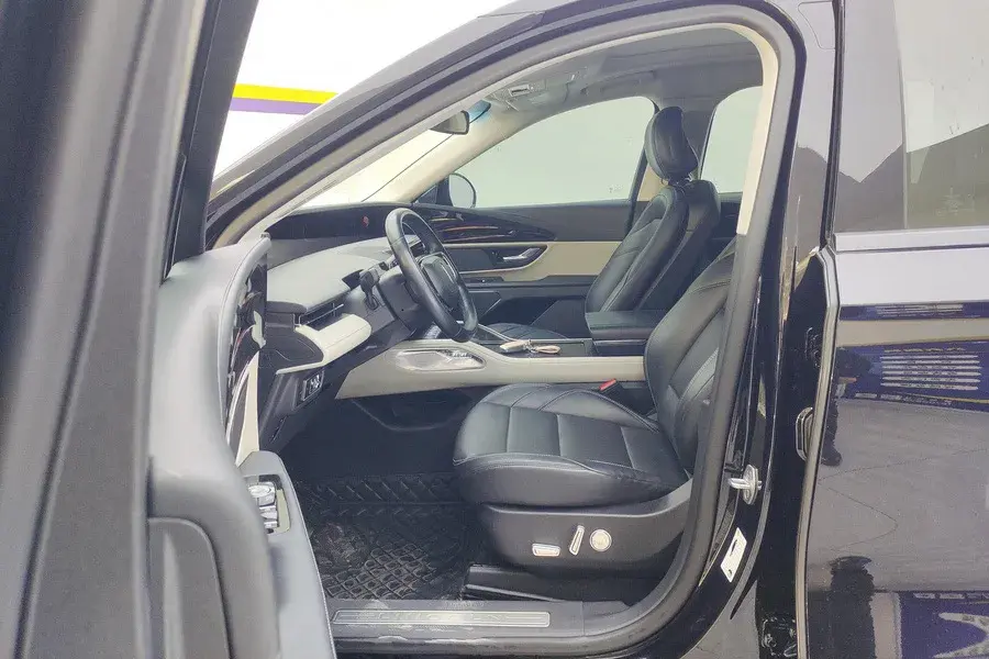 2023 LINCOLN NAUTILUS thumbnail 4