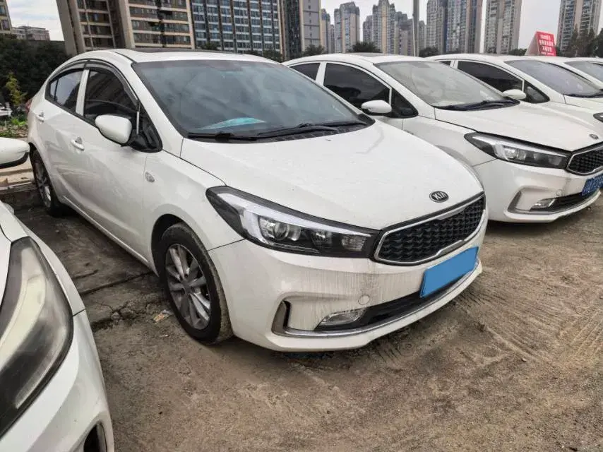 2017 KIA K3 thumbnail 2