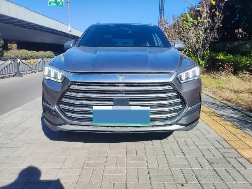 2022 BYD SONG thumbnail 3