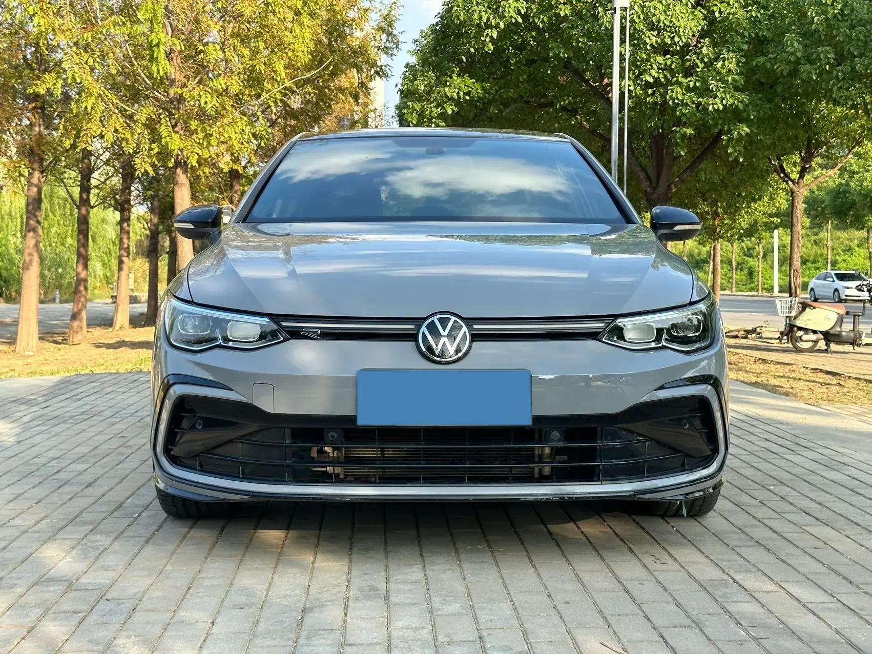 2023 VOLKSWAGEN GOLF thumbnail 2