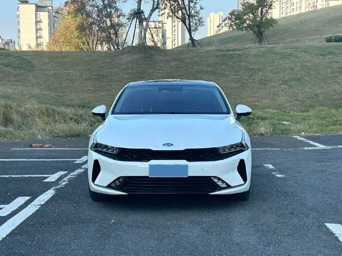 2020 Kia K5 1.5T 170HP L4 7DCT,autocango,china used car exporter,china ev exporter,chinese used car exporter,chinese used ev exporter