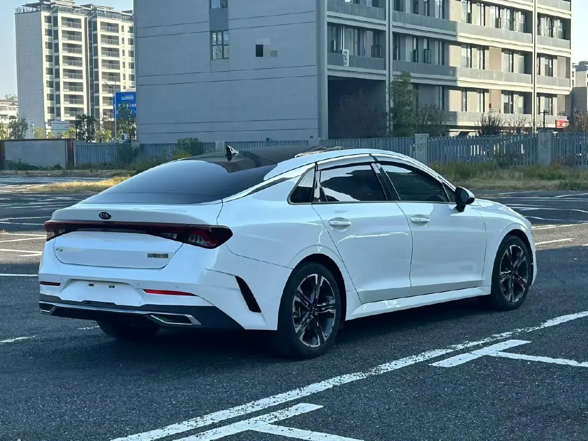 2020 Kia K5 1.5T 170HP L4 7DCT,autocango,china used car exporter,china ev exporter,chinese used car exporter,chinese used ev exporter