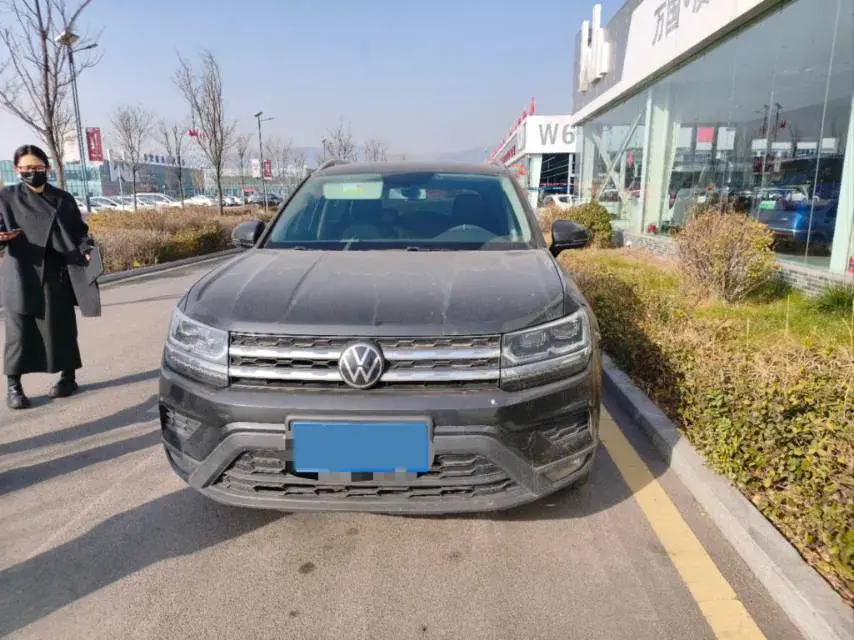 2021 VOLKSWAGEN THARU thumbnail 2