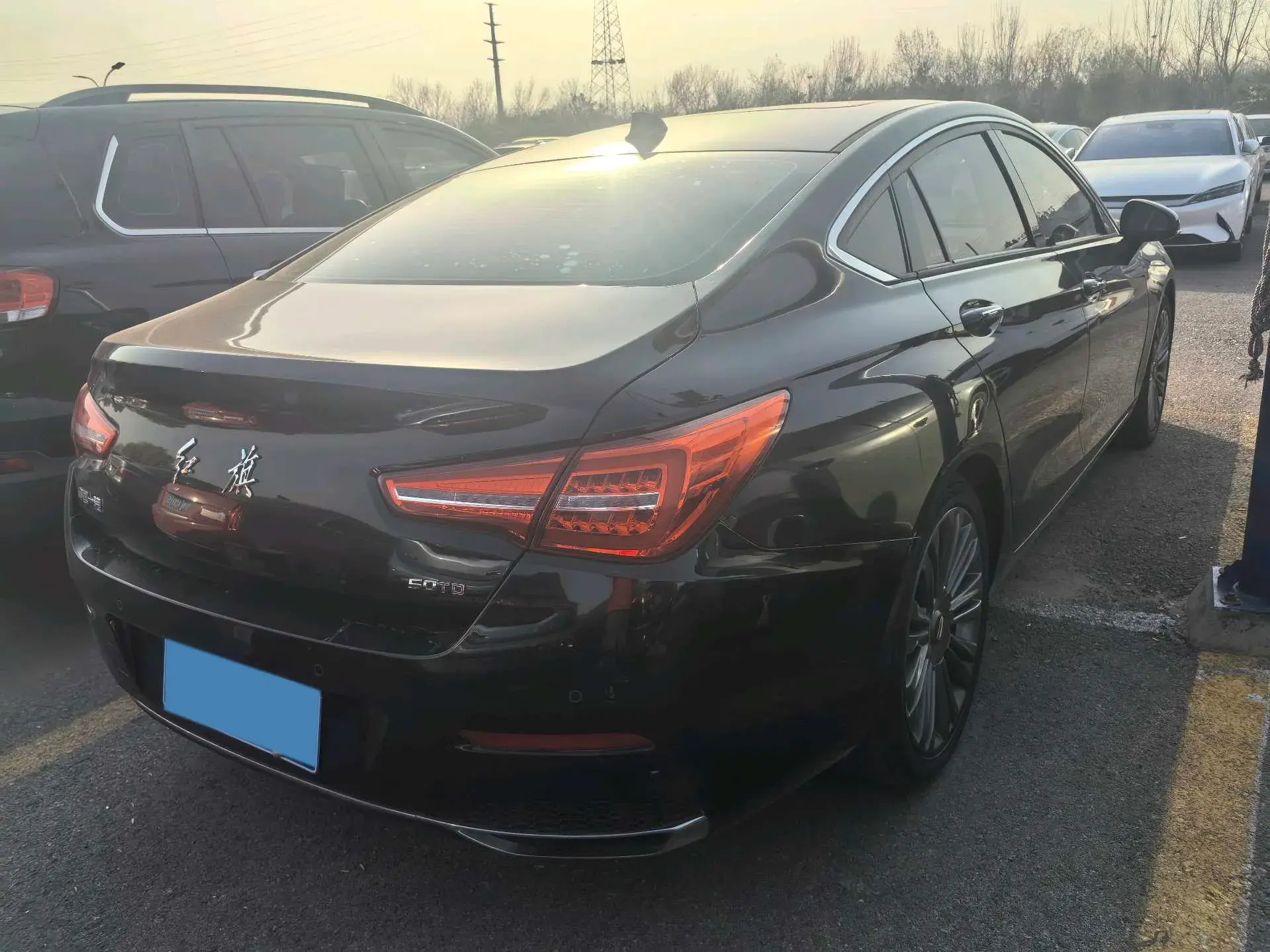 2020 HONGQI H5 thumbnail 4