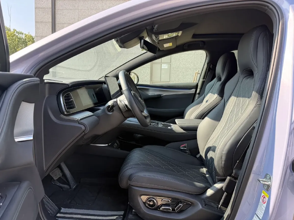 2025 BYD Sea Lion 07 BEV 80.64KWH,autocango,china used car exporter,china ev exporter,chinese used car exporter,chinese used ev exporter