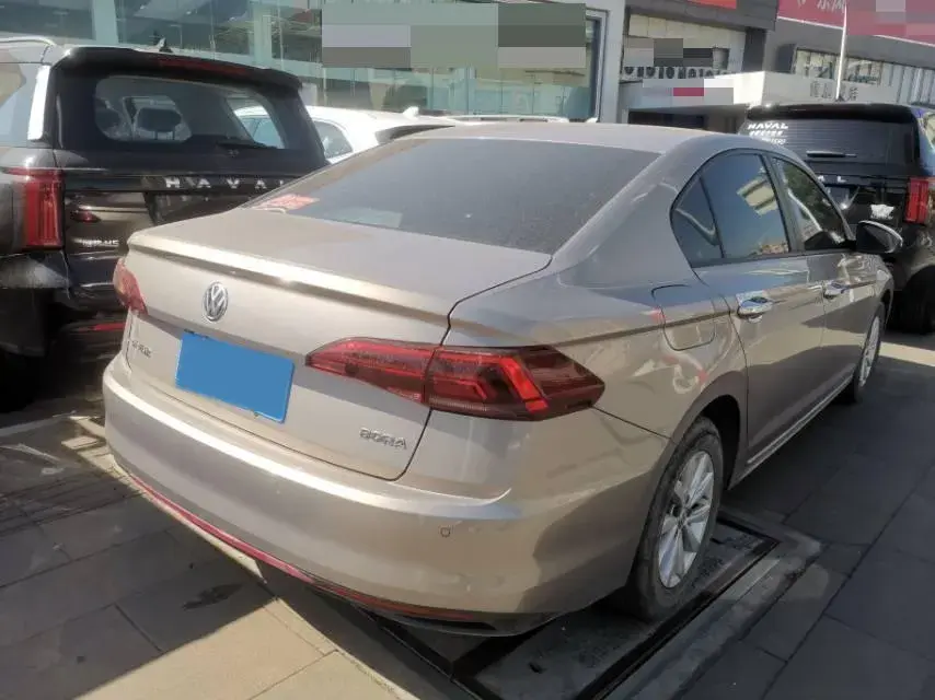 2019 VOLKSWAGEN BORA thumbnail 3