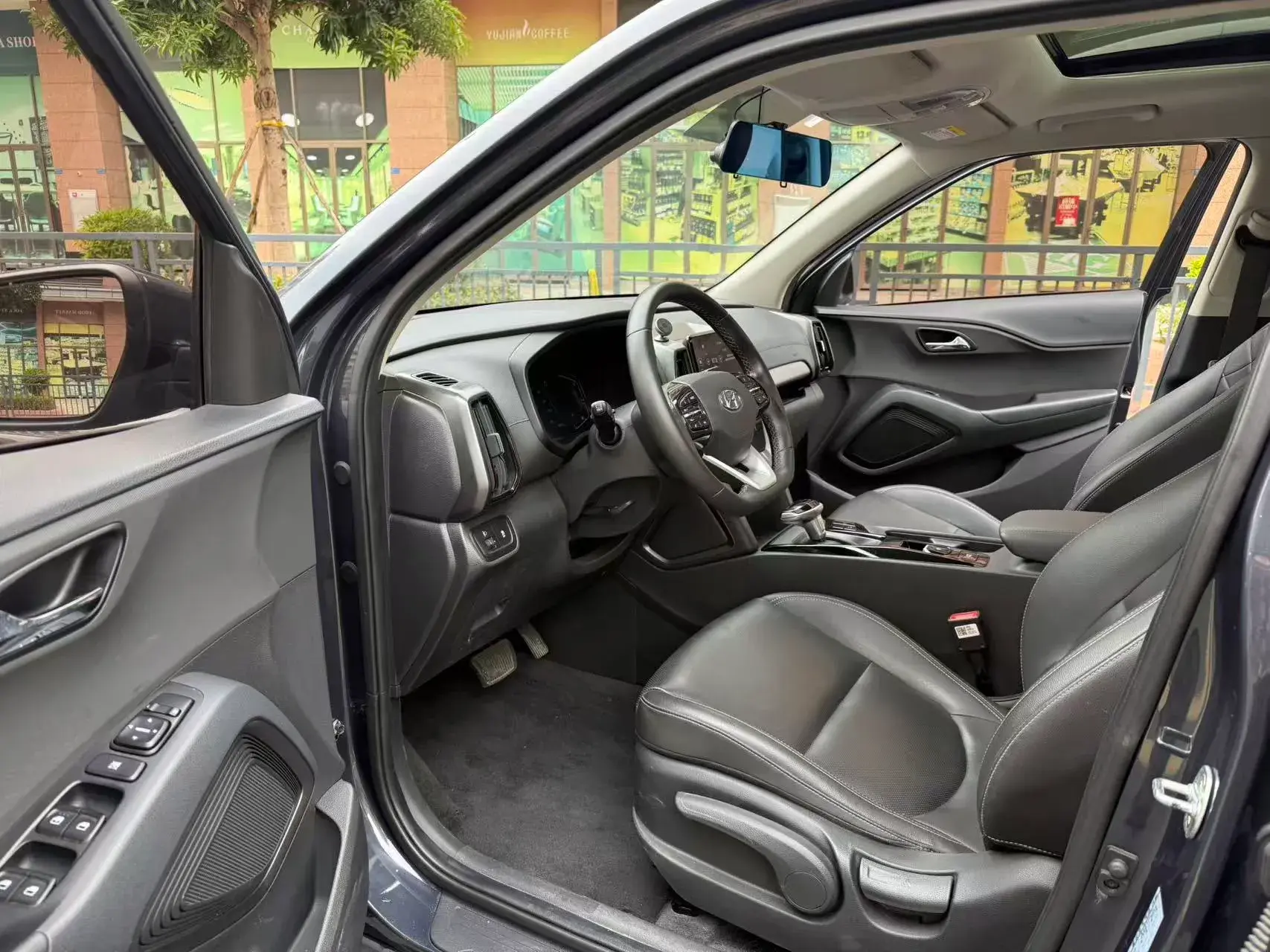 2021 HYUNDAI IX35 thumbnail 4