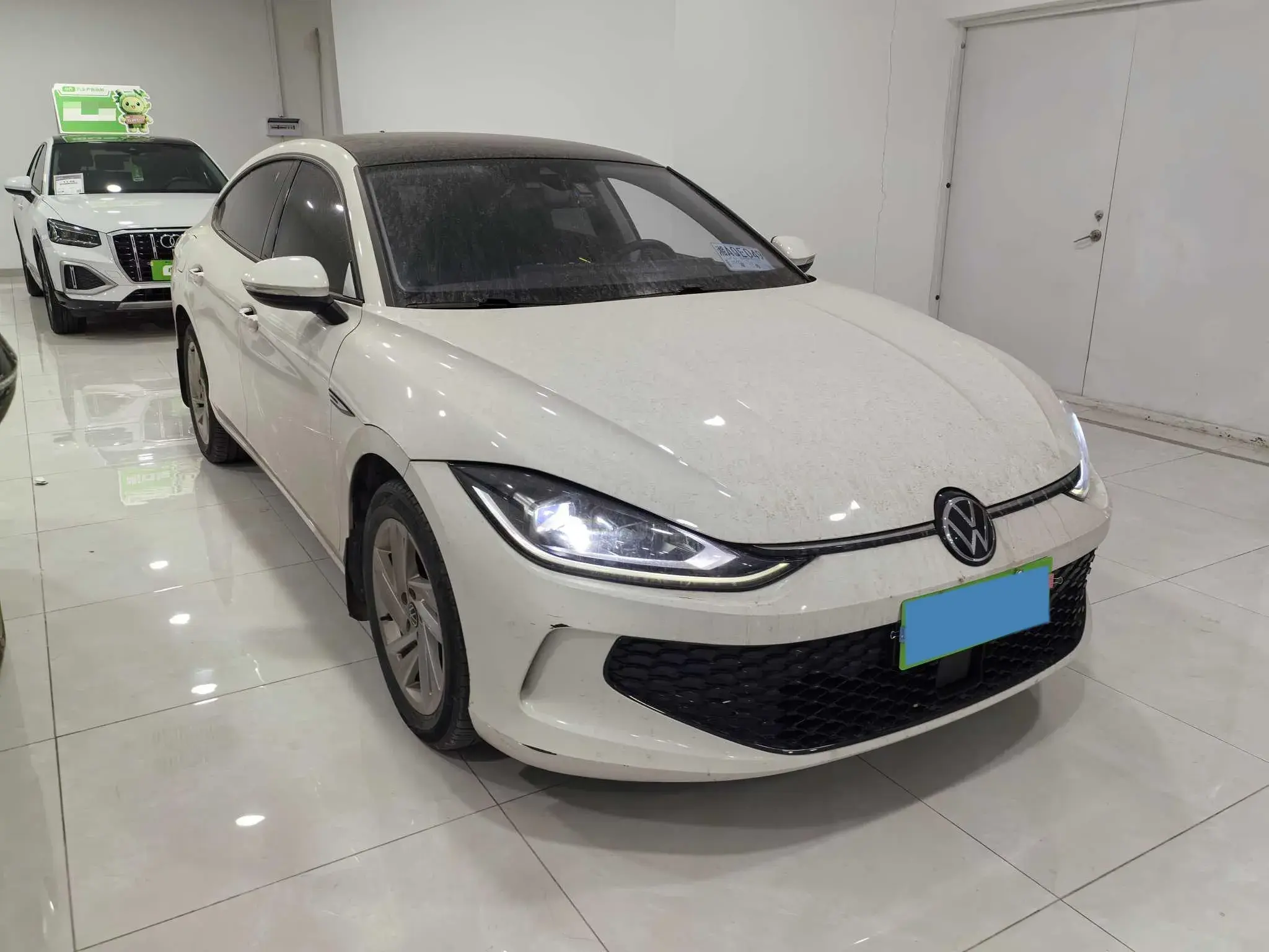 2022 VOLKSWAGEN LAMANDO thumbnail 2