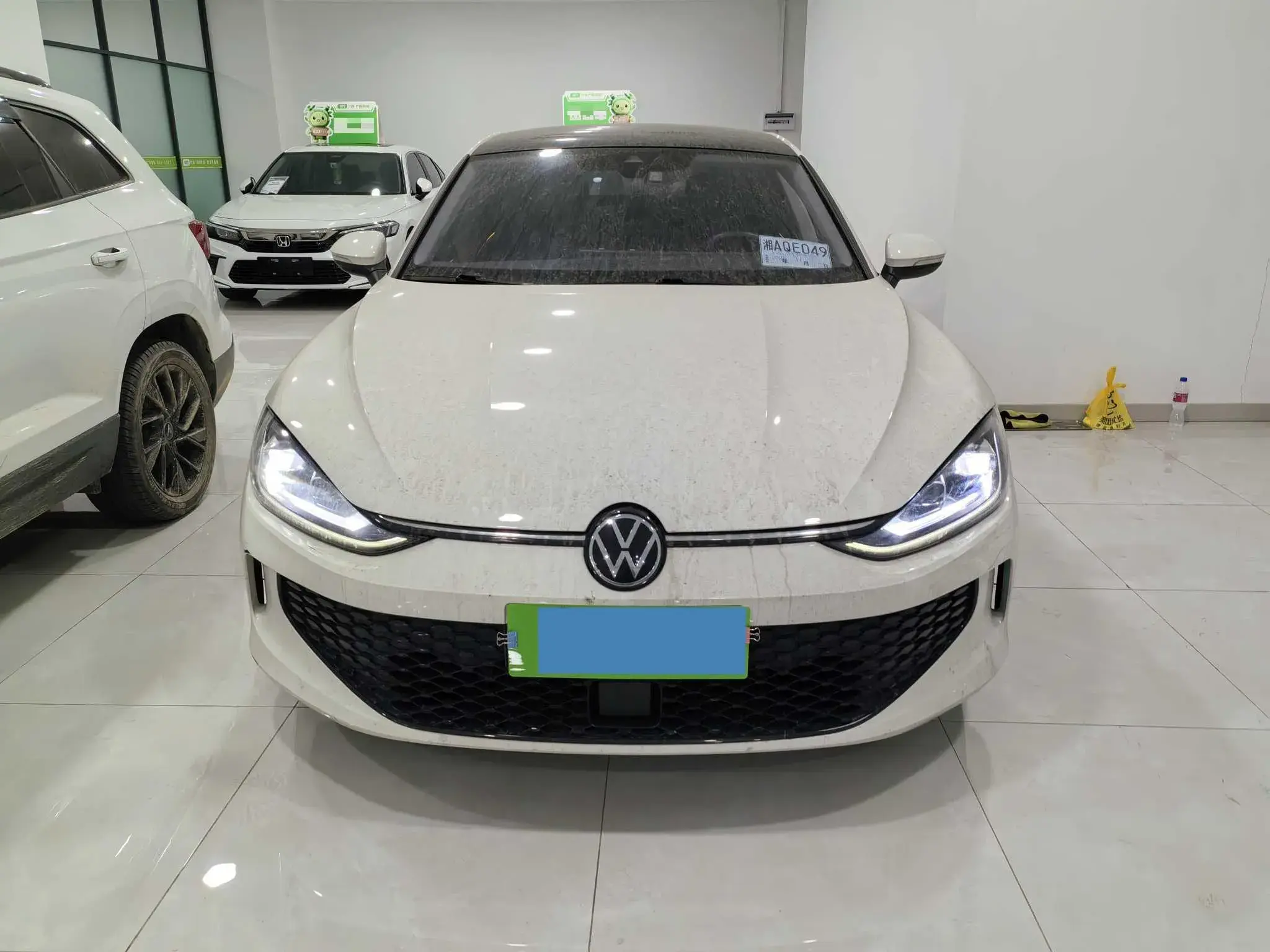 2022 VOLKSWAGEN LAMANDO thumbnail 3