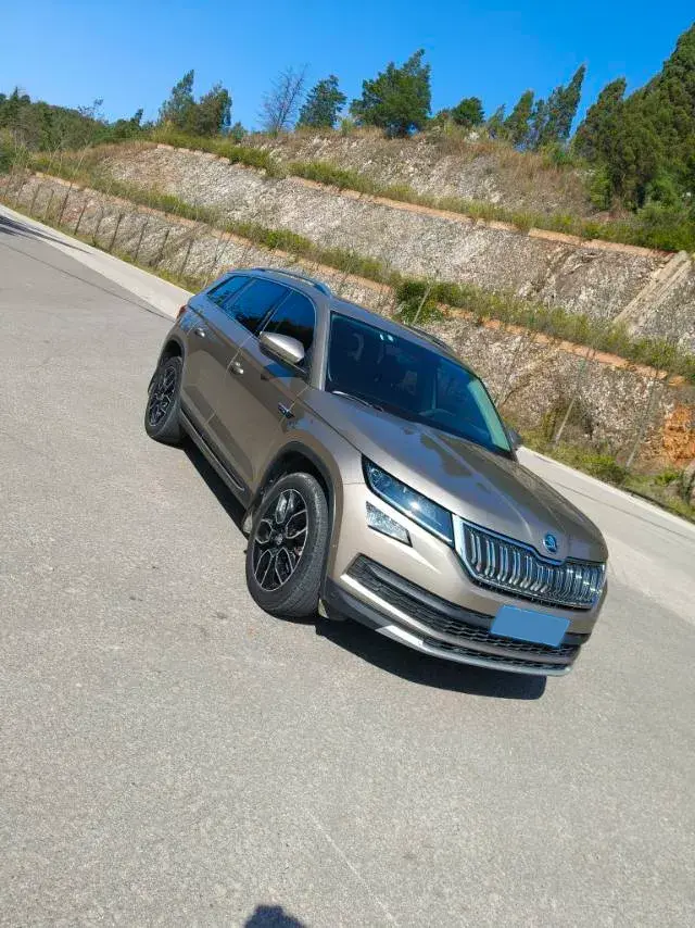 2019 SKODA KODIAK thumbnail 2