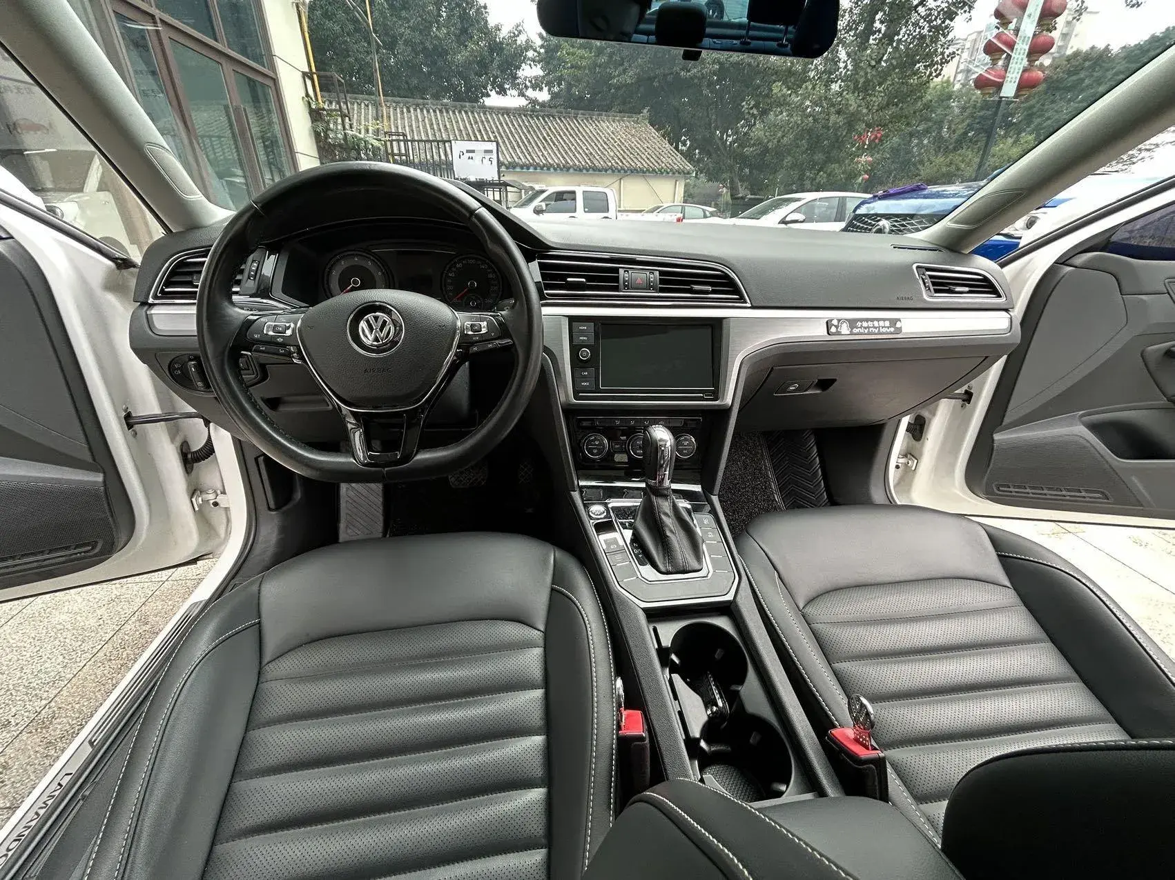 2019 VOLKSWAGEN LAMANDO thumbnail 4