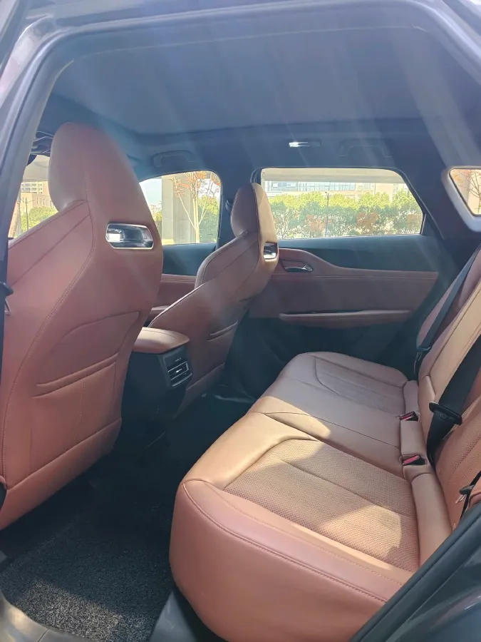 2025 ChangAn UNI-Z 1.5T 188HP L4 7DCT,autocango,china used car exporter,china ev exporter,chinese used car exporter,chinese used ev exporter