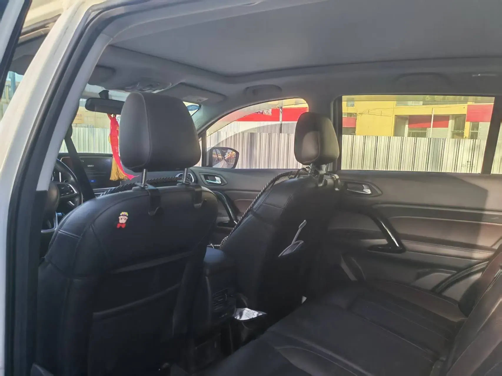 2019 GAC TRUMPCHI thumbnail 3