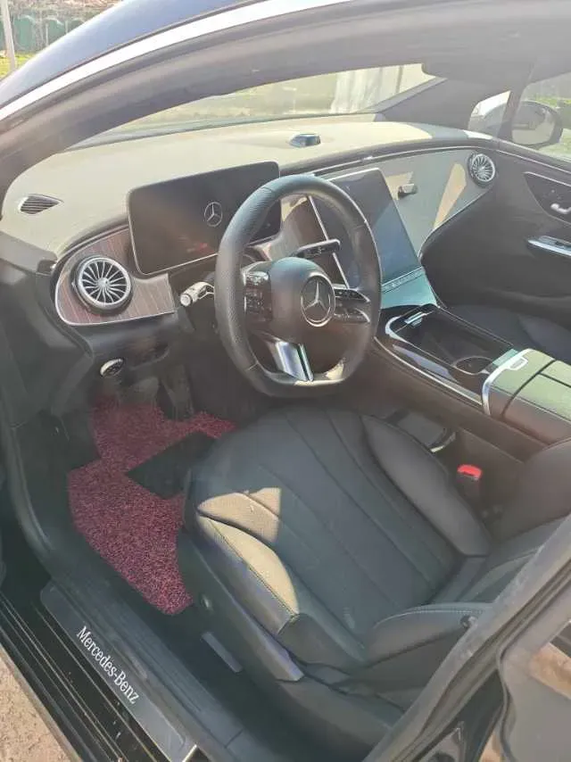 2022 Mercedes-Benz EQE Class BEV 96.1KWH,autocango,china used car exporter,china ev exporter,chinese used car exporter,chinese used ev exporter